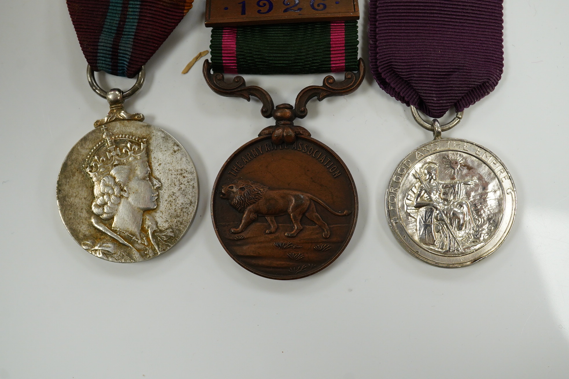 A group of assorted commemorative medals